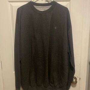 A 2XLT champion sweatshirt dark gray